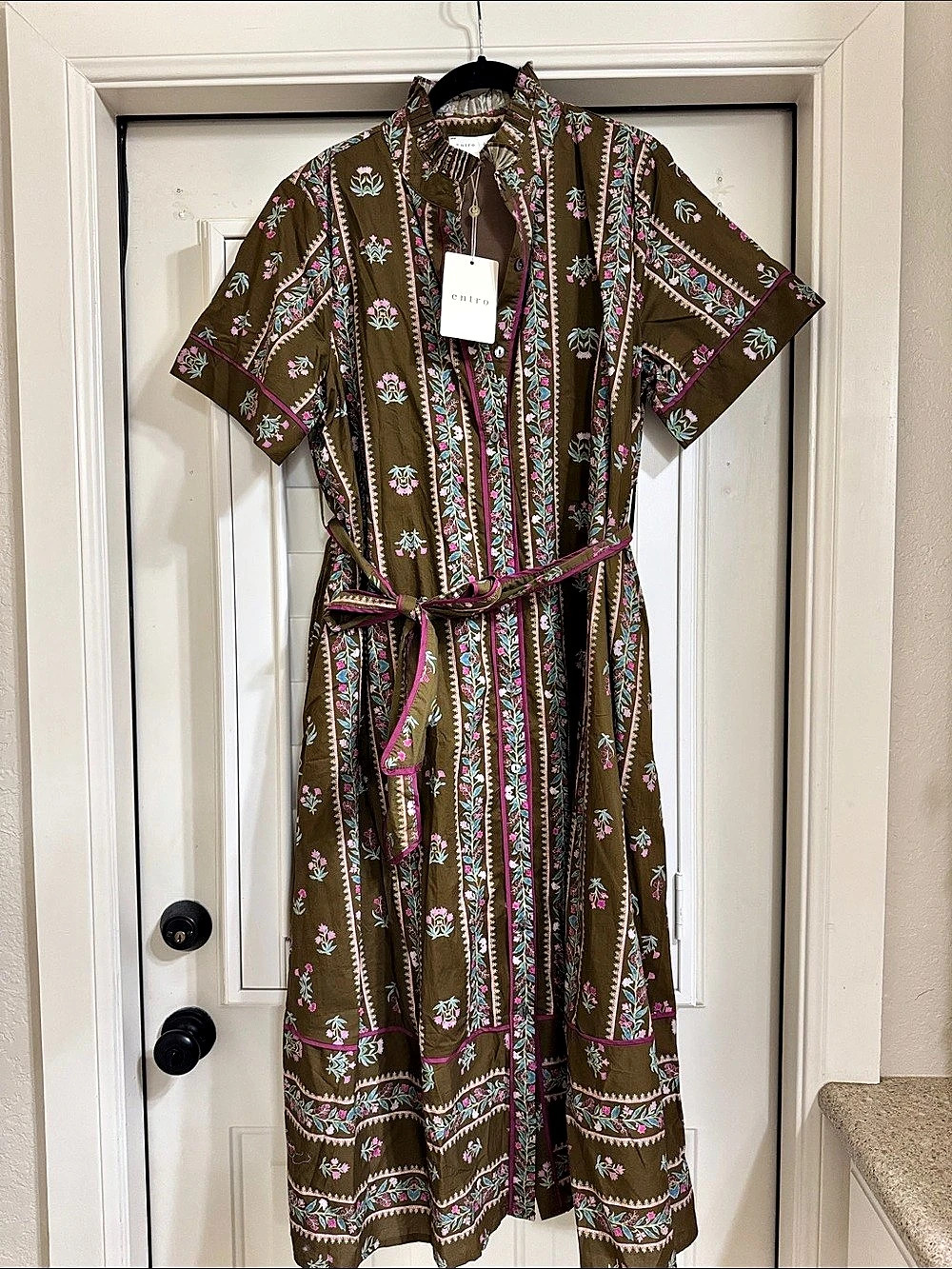 entro Floral Maxi Dress in Brown & Pink Size Large NWT